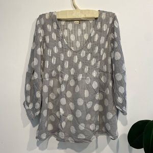 Light grey cotton Indian top with white polka dots